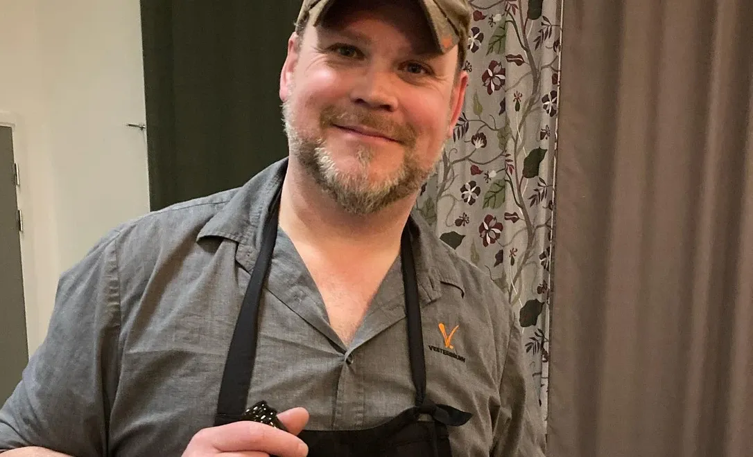 David Jonsson, independent wine expert
