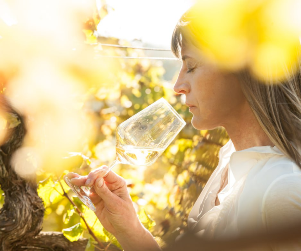 Picture of woman with wineglass